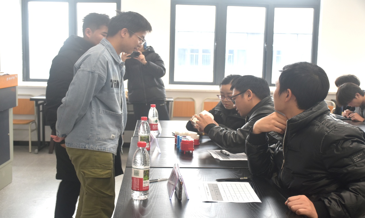 “匠心智造，印刻校園”——機械工程學院舉行3D打印技能展示系列賽數字文化創意軟件開發